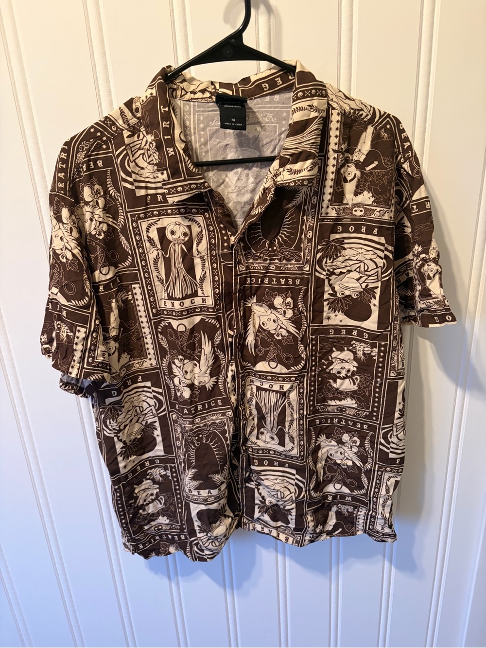 Over The Garden Wall RARE Collage Woven Button Up Shirt Medium Hot Topic